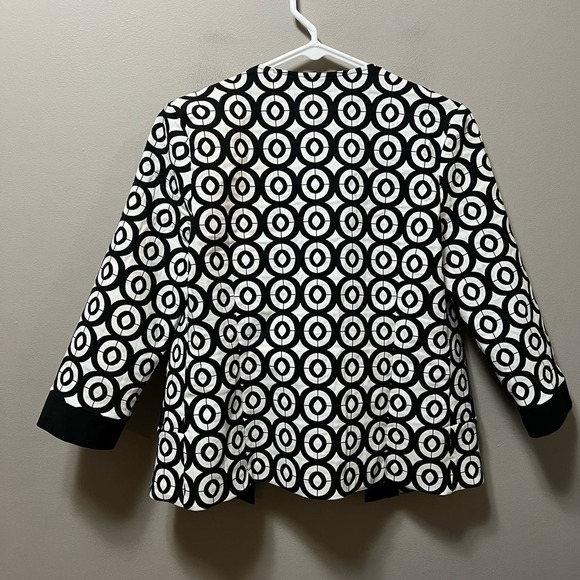 Joseph Ribkoff Monochrome Circular Print Jacket size 2 - Picture 4 of 4